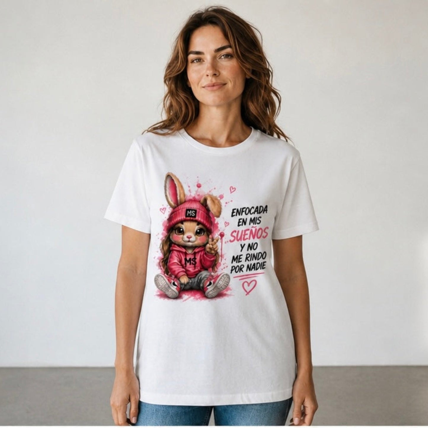 Camiseta "Enfocada en mis sueños"- Diseño motivacional mujer | Marta Sainz