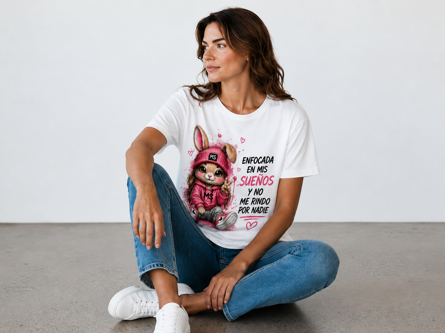 Camiseta "Enfocada en mis sueños"- Diseño motivacional mujer | Marta Sainz